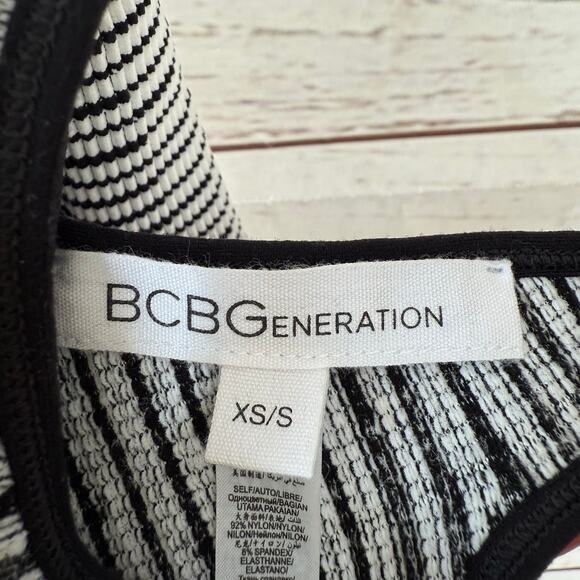 BCBGeneration Women's Striped Ribbed Stretch Bodycon Dress Size XS/S - Picture 4 of 9